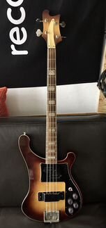 Jolana D-bass