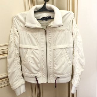 Ветровка, болоньевая куртка