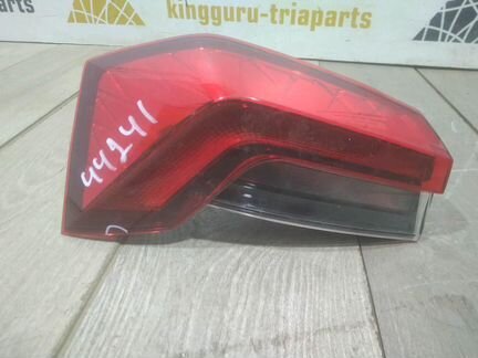 Фонарь диодный левый внешний бу Skoda Rapid 2 OEM