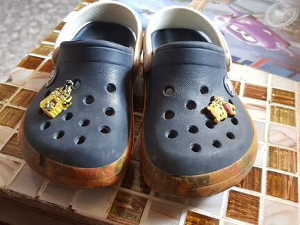 Crocs