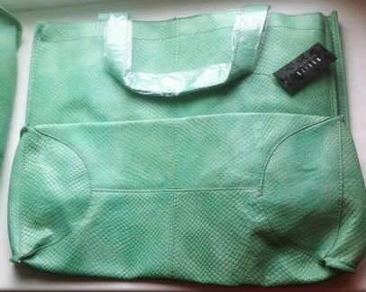 Сумка большая Mohito Испания под кожу змеи