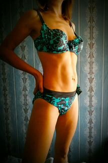 Брендовые купальники Fantasie и Charmante