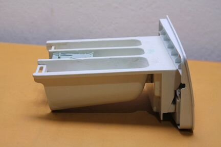Лоток порошкоприемника Samsung WF7358S7V YLP бу. 7