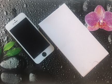 Дисплей iPhone 5s/se белый