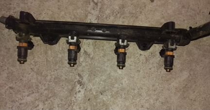 Топливная рампа 036 133 319CA