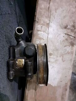 Насос гидроусилителя на Ford Focus 1