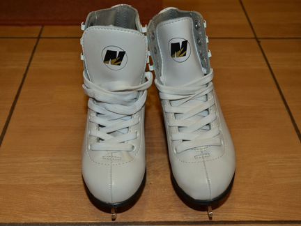 Фигурные коньки