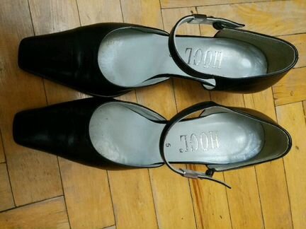 Туфли женские на каблуках Hogl