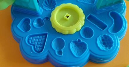 Набор play-doh и пластилин
