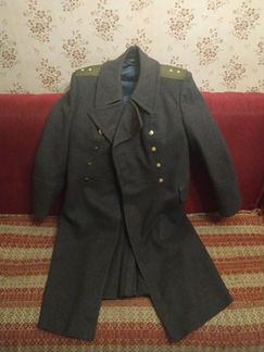 Шинель повседневная офицерская СССР