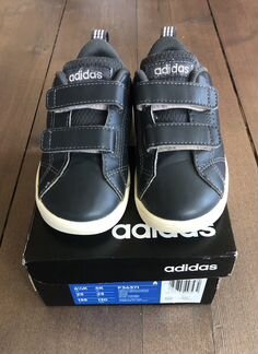 Кроссовки adidas