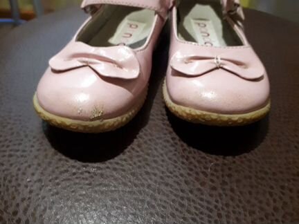 Туфли для девочки