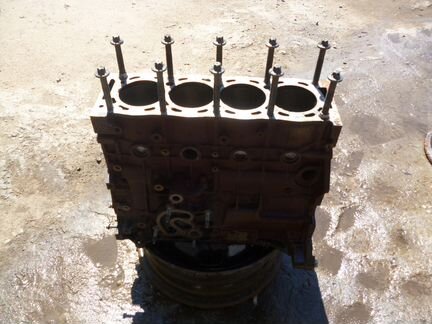 Peugeot 4007 citroen c crosser блок двигателя 2.2