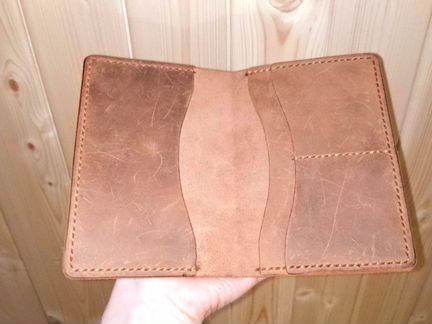 Кожаная обложка на паспорт. Хендмейд