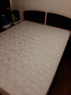 Кровать с матрасом бу