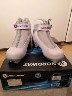 Лыжные ботинки Nordway р. 37, система NNN