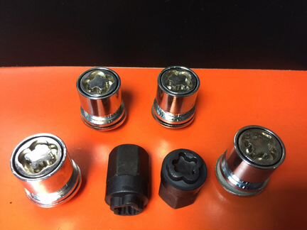 Секретки для колес Infiniti