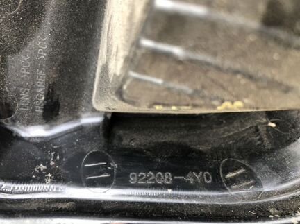 Kia Rio туманка правая оригинал 92208-4Y000