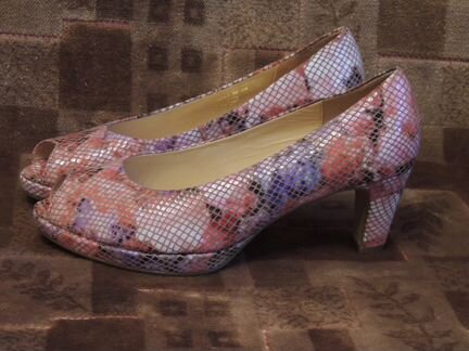 Туфли Gabor 38 новые