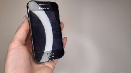 Телефон Samsung Galaxy Ace GT-S5830