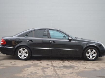 Mercedes-Benz E-класс 3.2 AT, 2004, 261 578 км