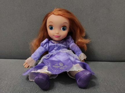 Кукла София