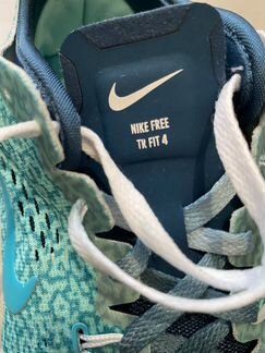 Кроссовки Nike