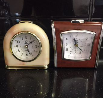Будильник. Настольные часы
