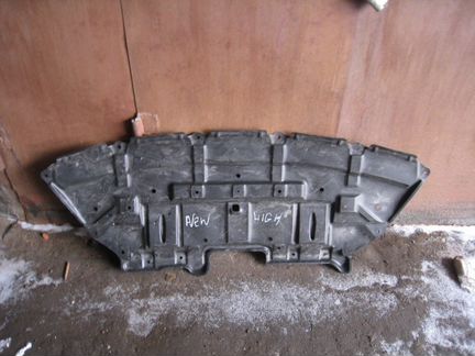 Тойота Hailender 3 заднее стекло в крыло новое