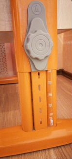 Растущая парта и стул 