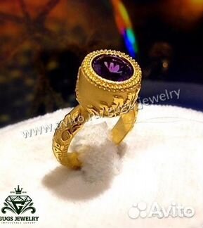 Золотое кольцо с аметистом Carrera