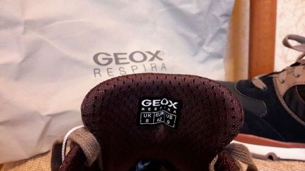 Кроссовки Geox