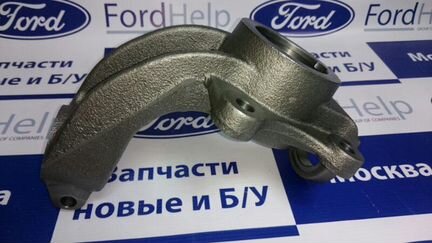Кулак повортный левый Ford Transit / Tourneo