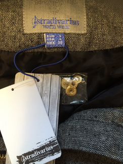 Stradivarius тёплая куртка с капюшоном Новая 46 р