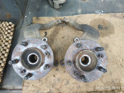 Ступица Ssang Yong Istana в сборе с подшипником