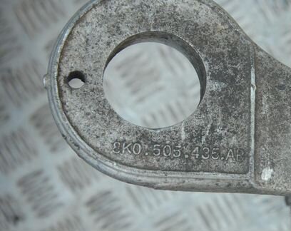 Кулак поворотный задний левый Audi A4 (B8) 2007)