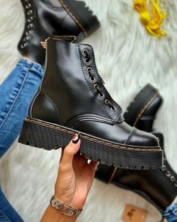 Ботинки Dr Martens Женские