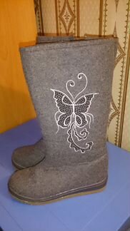 Продам новые сапоги