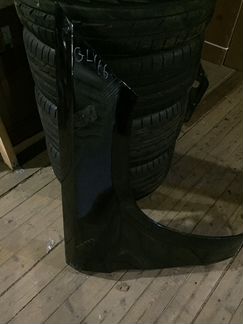 Крыло на мерседес гл 166 правая сторона в наличии