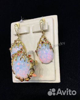 Роскошный комплект из серебра с опалами авторская