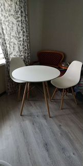 Стол круглый Eames 80