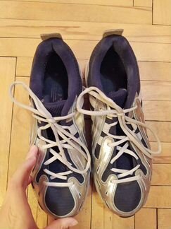 Кроссовки Адидас