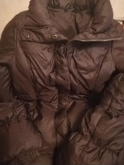 Пуховик темно коричневого цвета
