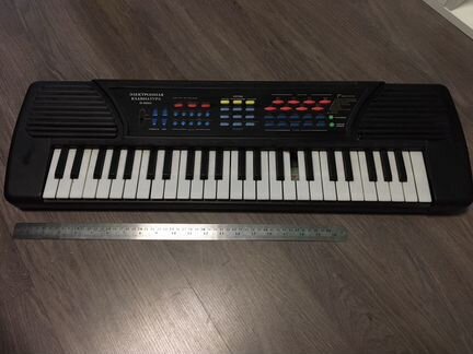 Синтезатор D-0004