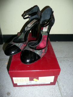 Открытые туфли Kenzo р.39, стелька 25 см